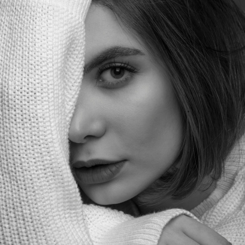 Mariana C.